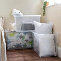 B&M Large Storage Box With Lid 110L - Clear 9 B&M Large Storage Box With Lid 110L - Clear -Kitchen and Tableware Store 284861 110l storage box with lid clear 5