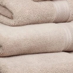 B&M Signature Zero Twist Hand Towel - Biscuit 9 B&M Signature Zero Twist Hand Towel - Biscuit -Kitchen and Tableware Store 317226 317228 317231 317233 Signature Zero Twist biscuit towels 2 1