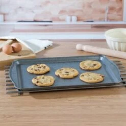 Russell Hobbs Marble Baking Tray -Kitchen and Tableware Store 357197 russell hobbs marble baking tray large 4